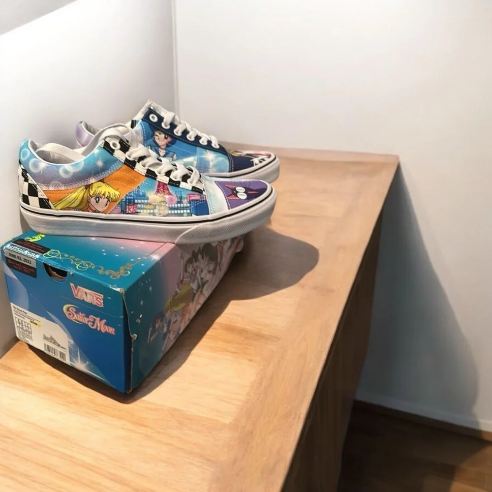 Vans Old Skool Patchwork Pretty Guardian Sailor Moon size 7.5 women’s